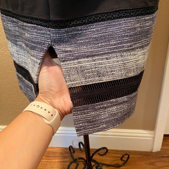 WHBM SLEEVELESS BLACK TWEED BORDER SHEATH DRESS - Picture 7 of 8